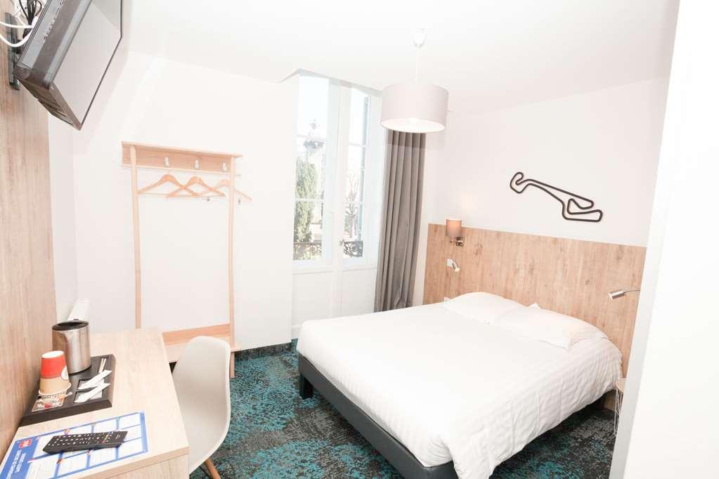 Cit'Hotel Limoges Centre - Lion D'Or Kamer foto